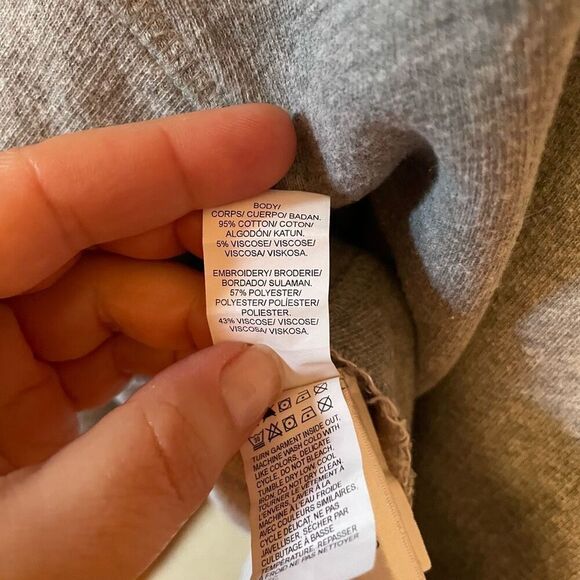 LUCKY BRAND | grey with floral embroidery cropped sweatshirt M - Picture 10 of 10